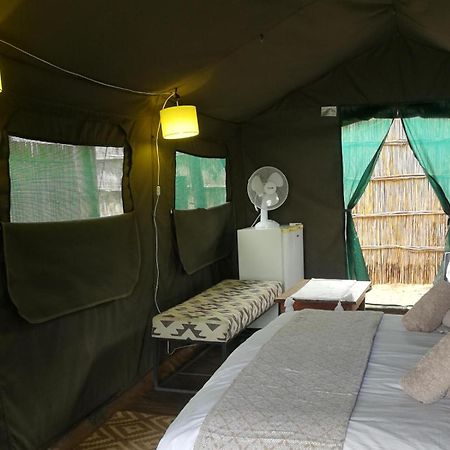Kazondwe Camp And Lodge Kongola Buitenkant foto